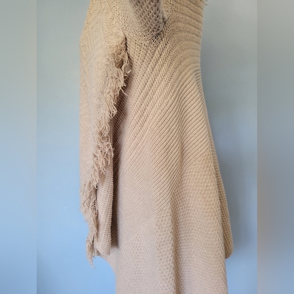 Lucky Brand Drape High-low Fringe Knit Cardigan Size Medium in Oatmeal - Picture 7 of 10